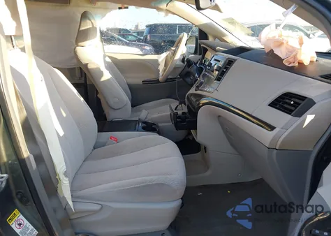 2014 Toyota Sienna Le V6 8 Passenger from USA, damaged, VIN 5TDKK3DC9ES419235